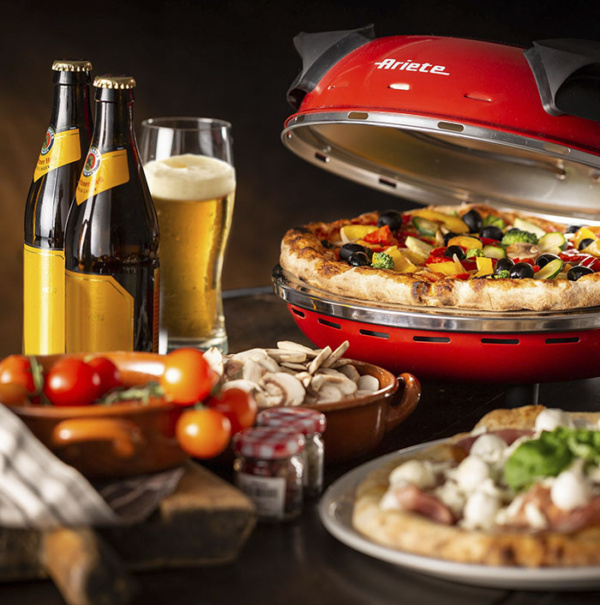 00C090910AR0 ARIETE pekač pizze 909/10 crveni