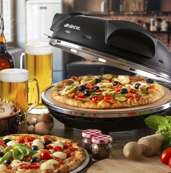 00C091700AR0 ARIETE pekač pizze 917/00 crni