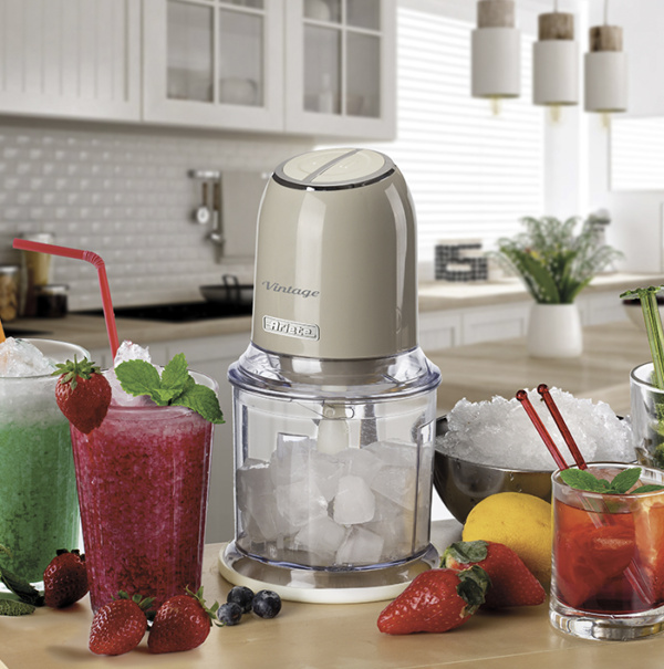 00C043803AR0 ARIETE električna sjeckalica Vintage 438/03 bež